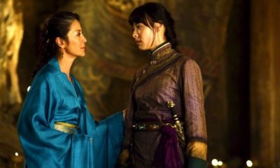 Michelle Yeoh and Isabella Leong in THE MUMMY: TOMB OF THE DRAGON EMPEROR